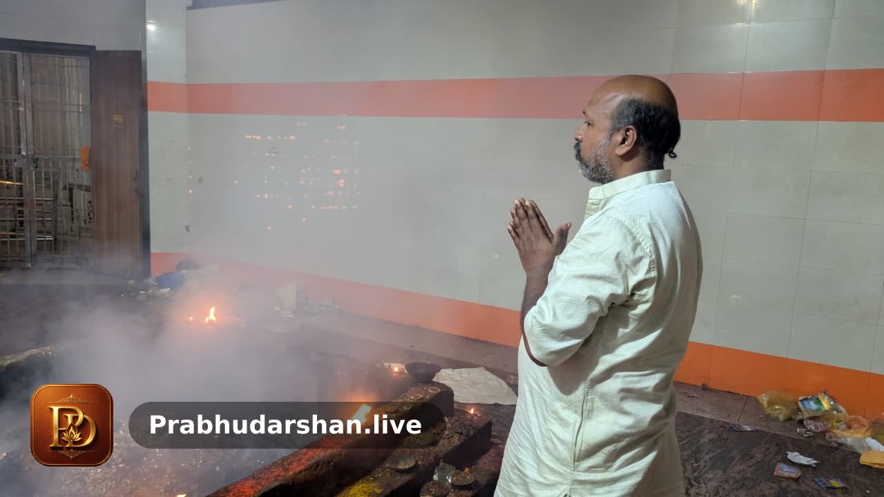 Darshan at Vindhyavasini Devi Temple